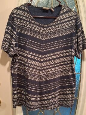 Chico's Navy Blue Printed Short-Sleeve Women's Top